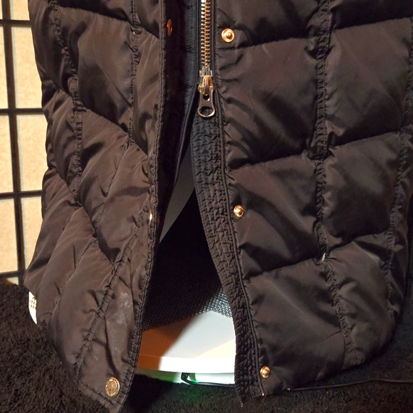 Black Puffer Coat - Picture 8 of 11